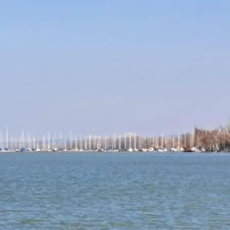 Sunshine Lägenhet Balatonlelle
